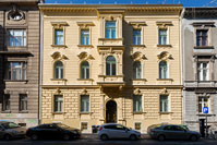 Recovery and renovation of facade of an building in Gunduliceva street, Zagreb/Croatia