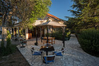 Restoran Apollo u mjestu Ugljan na otoku Ugljanu, Dalmacija/Hrvatska